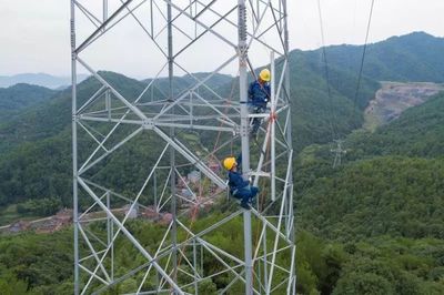 江西首座共享電力塔通信基站建成開通，開啟“一塔多用”新篇章