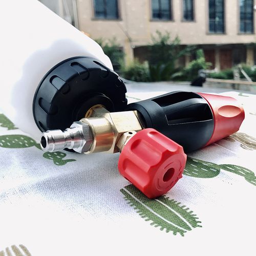 家用洗車噴壺選購指南 從PA泡沫噴壺到專業洗車機